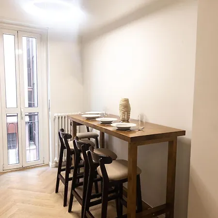 Morazzone - Chinatown Apartman *